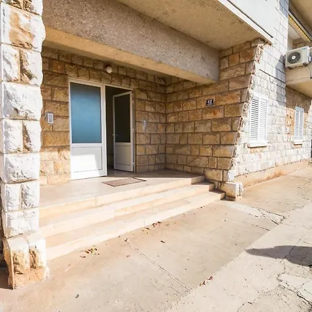 Zana - Studio With Balcony And Sea View Dubrovnik